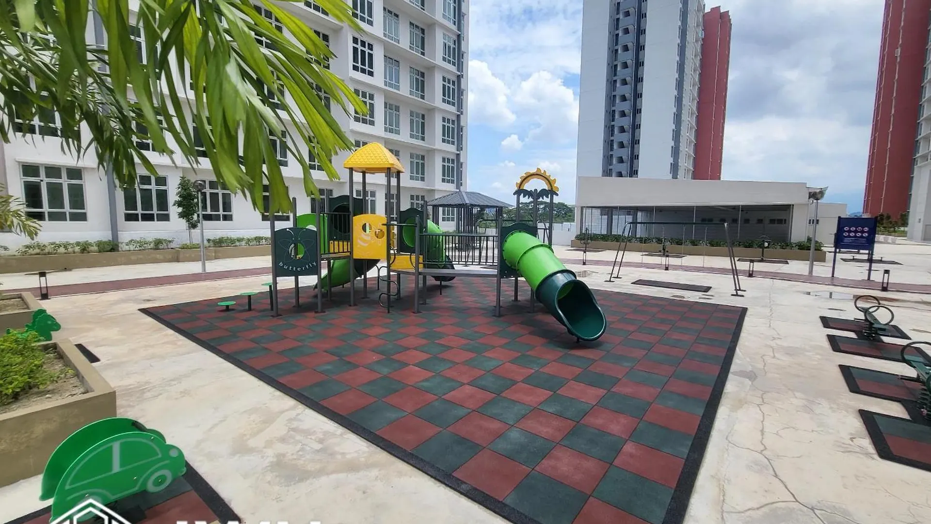 Ipoh Anderson Town Suites With 2 Parking By Iwh 0*,  Malaysia